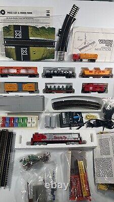 1989 TYCO vintage Railroad Empire II Electric Model Train Set HO Scale COMPLETE