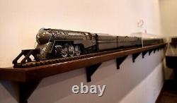 Fine Arts Model Train Set NYC Dreyfuss #5453 with12 Cars