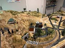 HO Scale Model Train Layout(Includes Building Supplies and Locomotives)