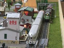 Ho scale model train layout (see pictures)
