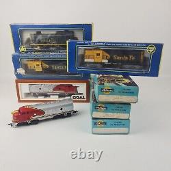 Huge Lot Tyco Athearn HO Scale Model Train Locomotive Cars Tracks Accesories