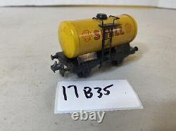 Model train car HO scale trix express Shell oil tanker gas 17B35