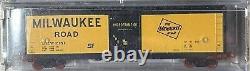 N Scale Enthusiast Special Run Milwaukee Road 50' Hydroframe 60 Box Cars 3-Pack