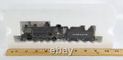 Roundhouse 187 HO Scale Union Pacific 2-8-0 Steam Locomotive Model Train 84962