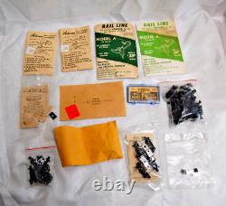 Vintage HO Scale Model Train Cars, Tracks, Plus Lot FOR PARTS ONLY XM1586