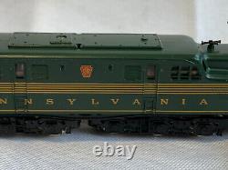 Vtg Arnold 5105 Pennsylvania GG-1 Electric Locomotive Train in Box N Scale Model