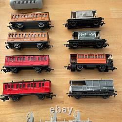 Collection en gros lot de modèles de trains et de voies mixtes à l'échelle HO de Bachmann Thomas & Friends