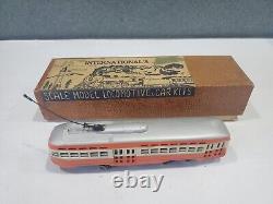 La marque de trains miniatures Scale Model Train de Vintage International, PCC Interurban Finish Trolley HO