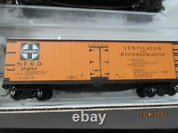 Micro-Trains # 98300221 Atchison, Topeka & Santa Fe 40' Wood Reefer 4 Pack (N)
<br/>
	
	 	 <br/> Micro-Trains # 98300221 Atchison, Topeka & Santa Fe 40' Wagons frigorifiques en bois Lot de 4 (N)
