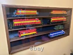 Vitrine d'exposition de train à l'échelle O en cerisier, modèle de chemin de fer locomotive en bois, armoire de rangement